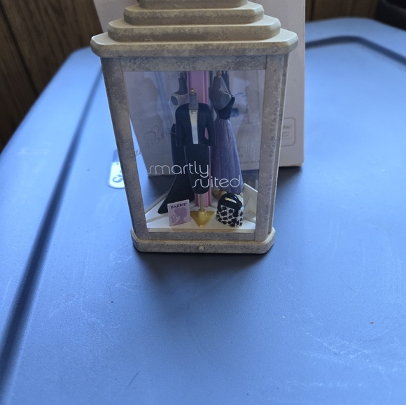 Adorable barbie keepsake - Picture 2 of 3